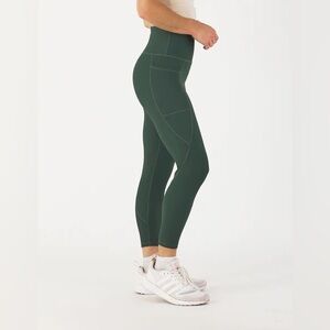 Zyia Active Green Leggings with Pockets NWOT